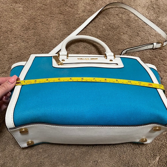 Michael Kors Selma Bag Blue & White EUC - Picture 5 of 8